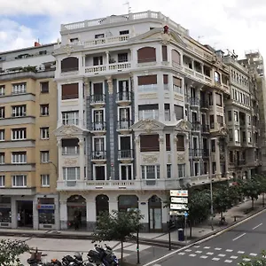 https://pension-c7.basquecountryhotels.org
