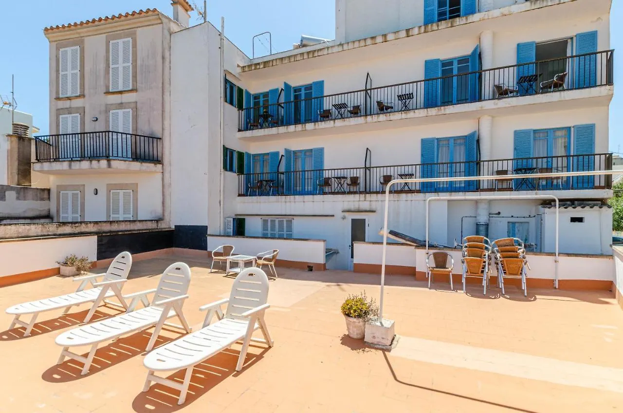 La Marina Ch Hotel Cala Figuera