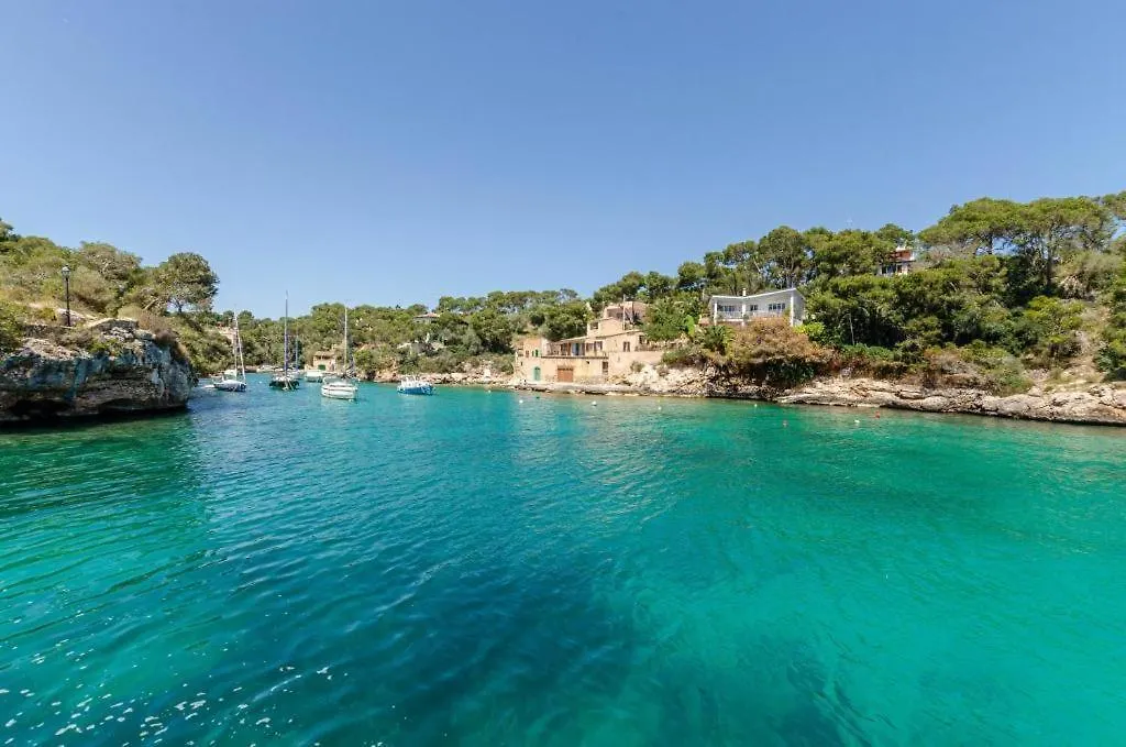 La Marina Ch Hotel Cala Figuera  Guest house